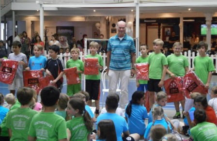 Über 100 Grundschüler in der Hemsbacher Badminton-Oase