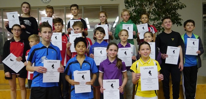 Zwölf Mannschaften kämpften um die Mannschaftstitel