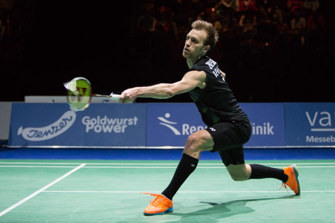 ÜBER BASEL NACH GLASGOW