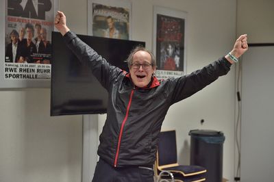 Sven Heise siegt gegen den Japaner Minolta in 3 Sätzen