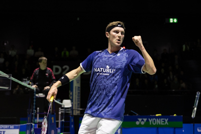 Olympiasieger Viktor Axelsen im Halbfinale