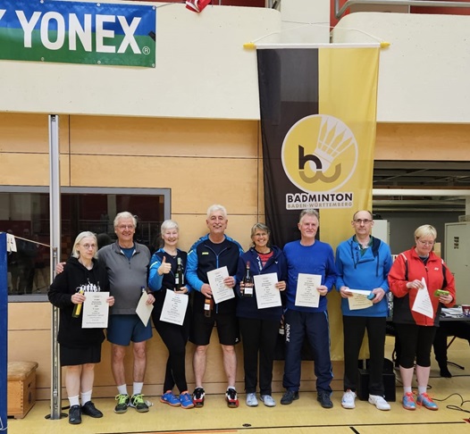 131 Badmintonbegeisterte kämpften um die Medaillen